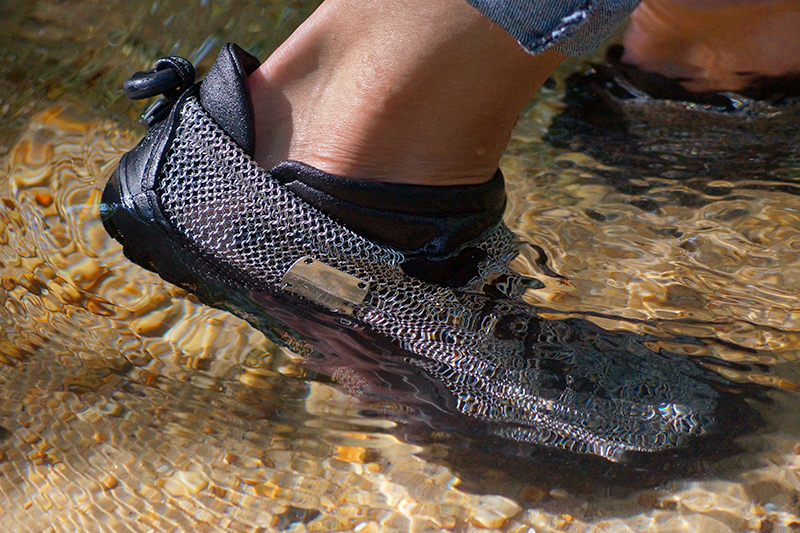 chainmail barefoot shoes